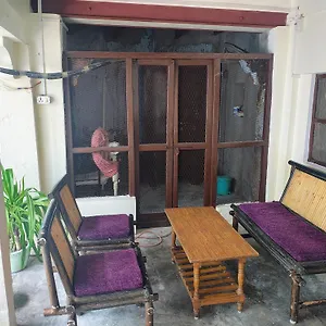  Homestay Radha Krishna