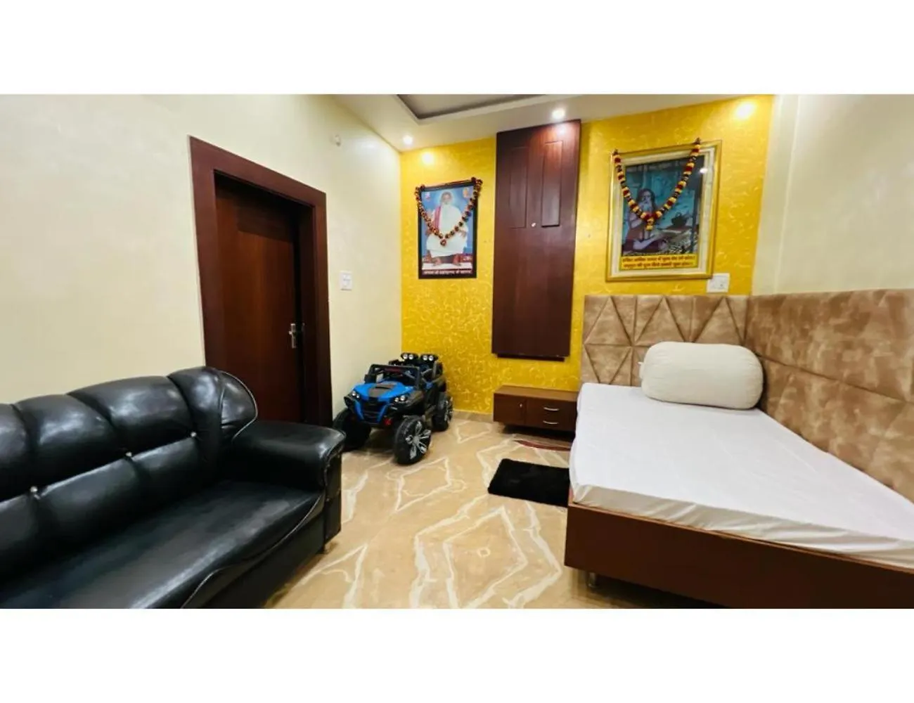 Hotel Sadguru Inn, Varanasi Alloggio in famiglia